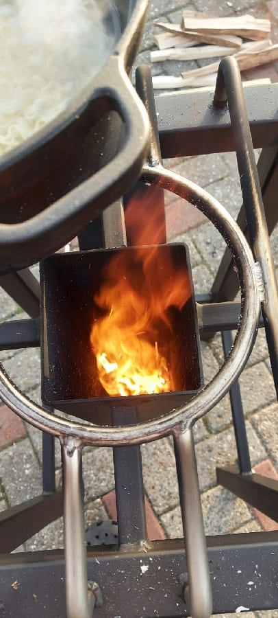 Steel Rocket Stove Station