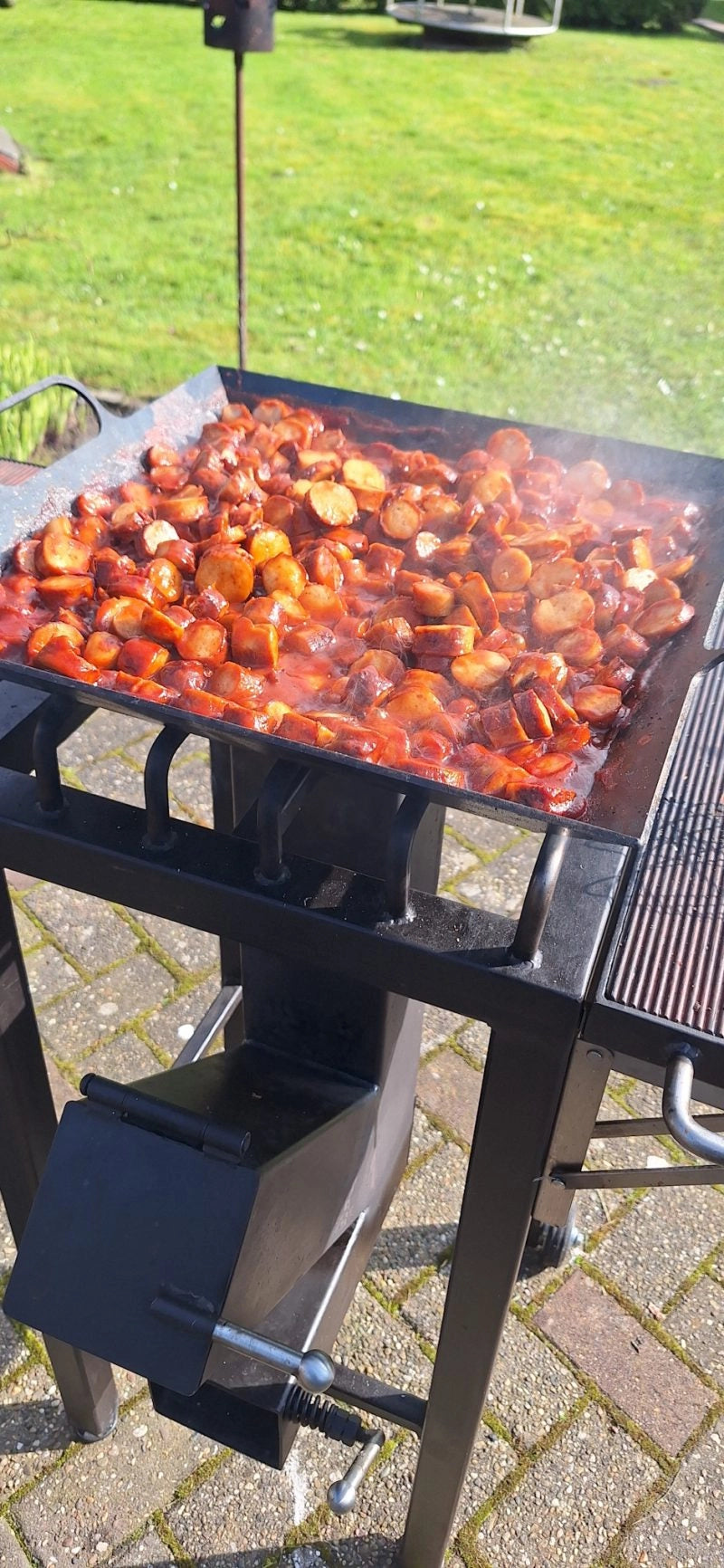 Steel Rocket Stove Station