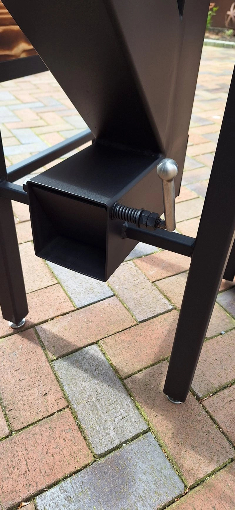 Steel Rocket Stove Station